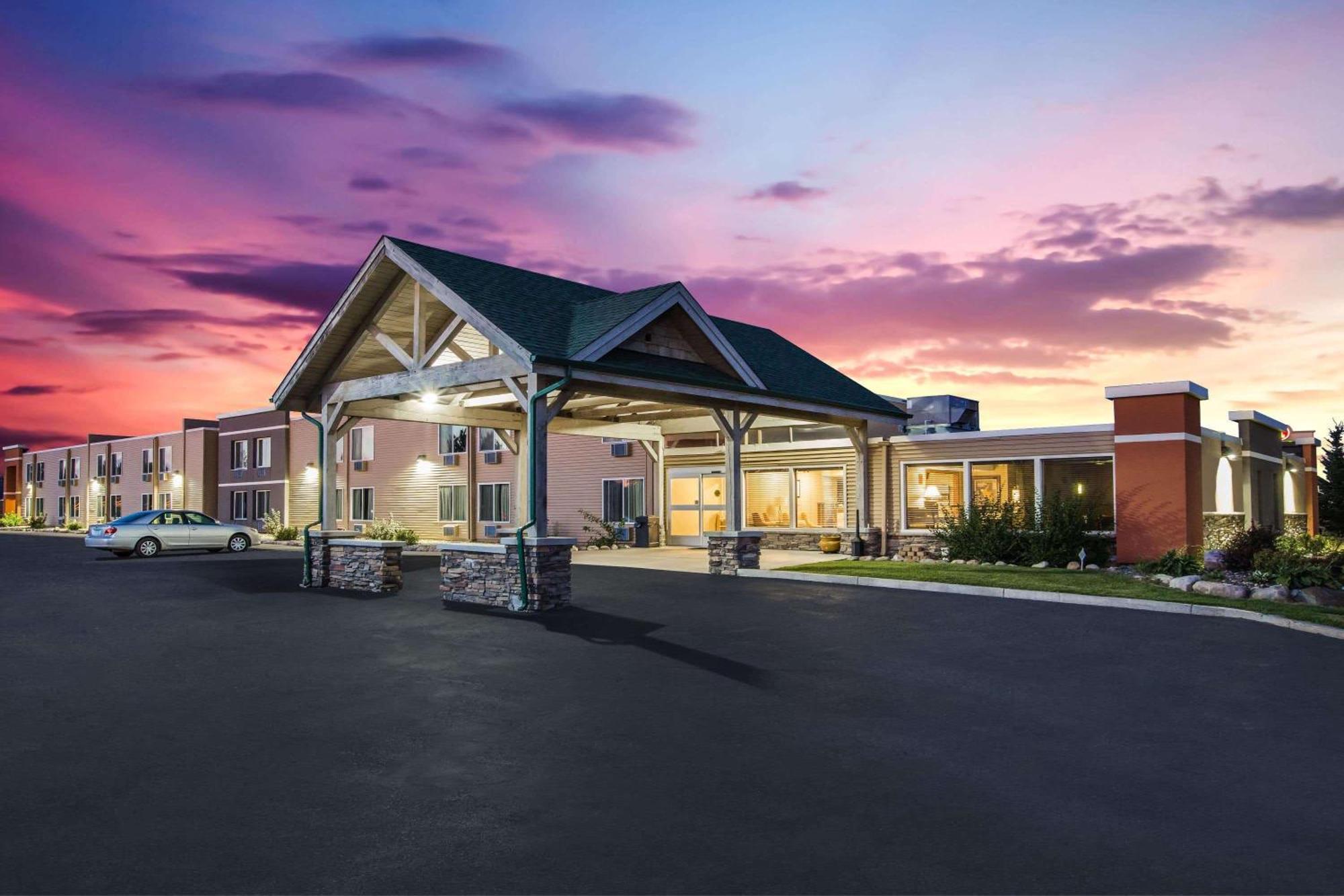 Americinn By Wyndham Baxter Brainerd Eksteriør bilde